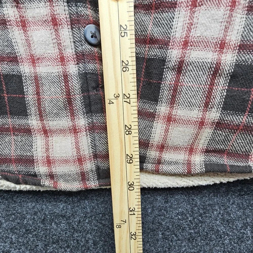 Levis Shacket Shirt jacket Flannel Sherpa Lined Men Med red black plaid button